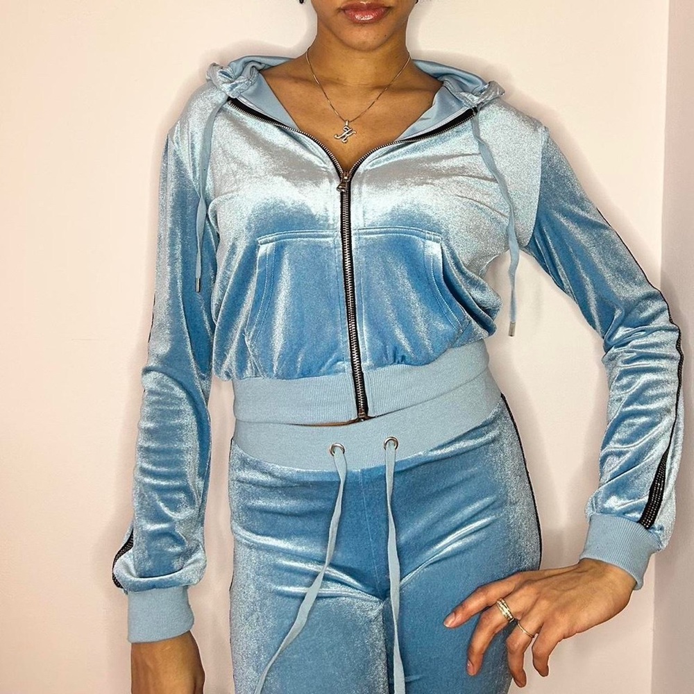 Lavina blue tracksuit from Tiger Mist.